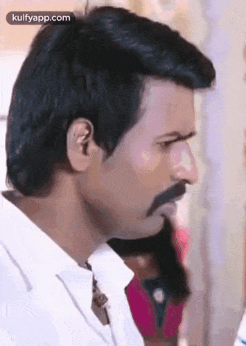 Reaction.Gif GIF - Reaction Soori Velainu Vandhutta Vellaikaaran Movie GIFs