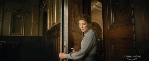 Oh Rosamund Pike GIF - Oh Rosamund Pike Marie Curie GIFs