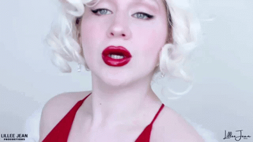 Lillee Jean Marilyn Monroe GIF - Lillee Jean Marilyn Monroe Mind Over Beaute GIFs