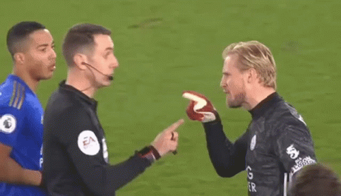 Kasper Schmeichel Angry GIF - Kasper Schmeichel Angry Leicester City GIFs