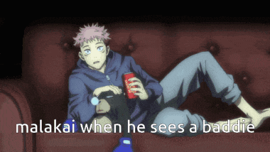 a man is laying on a couch with a can of soda in his hand and the words malakai when he sees a baddie