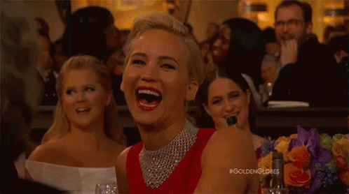 Jennifer Lawrence Golden Globes GIF - Jennifer Lawrence Golden Globes Laughing GIFs