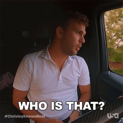 Who Is That Chrisley Knows Best GIF - Who Is That Chrisley Knows Best Who Is That Person GIFs