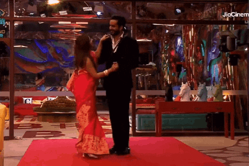 Abhiya Bbott2 Abhishekmalhan Jiyaashankar Jiyashankar GIF