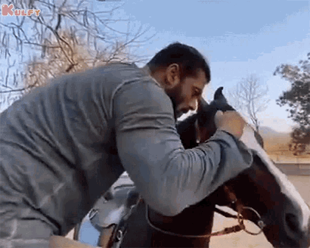 Salman Khan Horse GIF - Salman Khan Horse Ride GIFs
