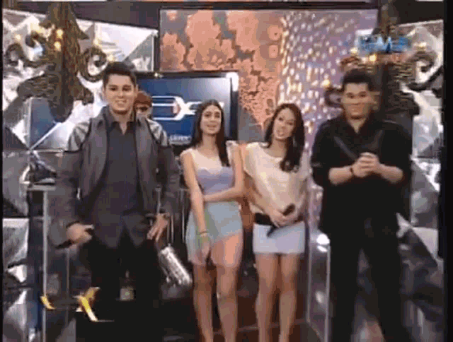 Party Pilipinas Happiness GIF - Party Pilipinas Happiness Blue Jeans GIFs