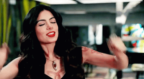 Izzy Excited GIF - Izzy Excited Dancing GIFs