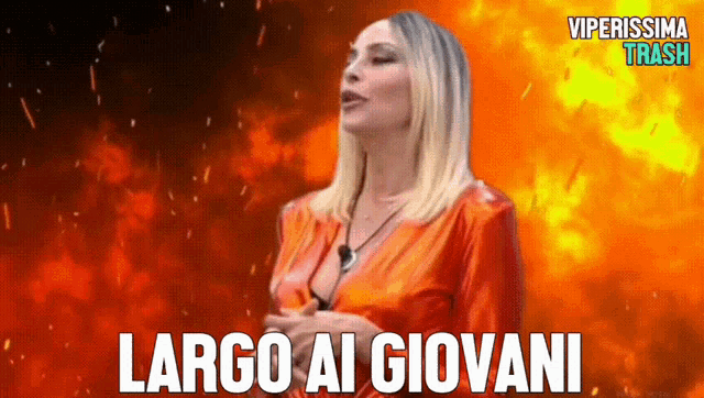 a woman says largo ai giovani in front of an orange background