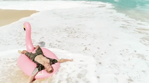 Chillin Relax GIF - Chillin Relax Laying Down GIFs