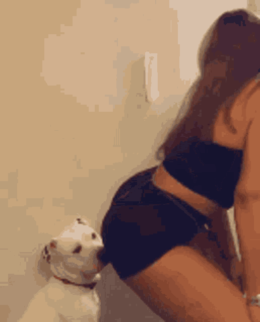 Unbothered Not Impressed GIF - Unbothered Not Impressed Girlfriend GIFs