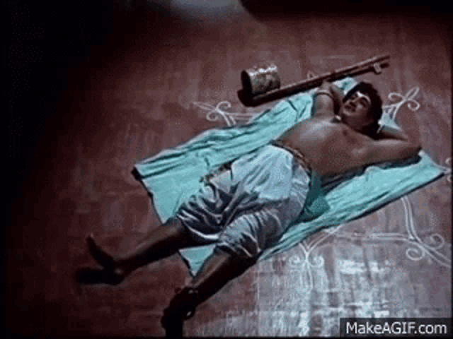 Sleeping Sivaji Sleeping GIF - Sleeping Sivaji Sleeping Thiruvilaiyadal GIFs