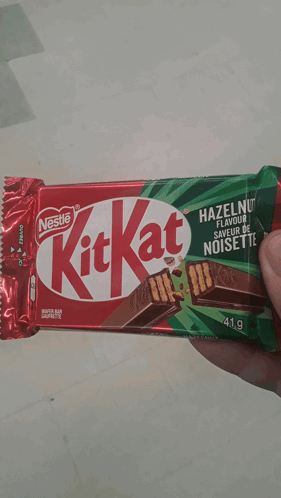 Kitkat Hazelnut Kitkat GIF - Kitkat Hazelnut Kitkat Candy Bar GIFs