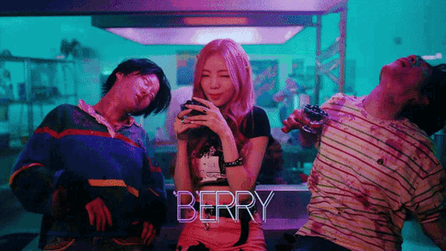 the word berry that is on a person 's shirt