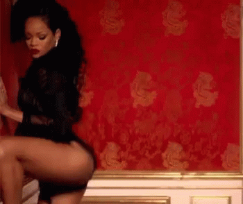 Rihanna Shake GIF - Rihanna Shake Twerking GIFs