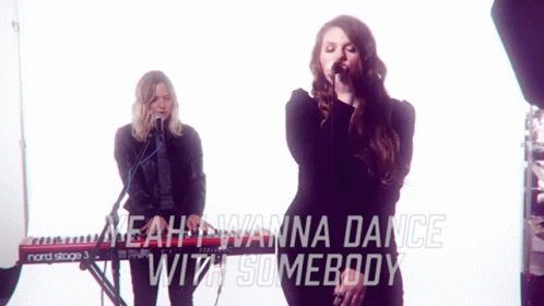 Dance With Somebody Dance GIF - Dance With Somebody Dance I Wanna Dance With Somebody GIFs