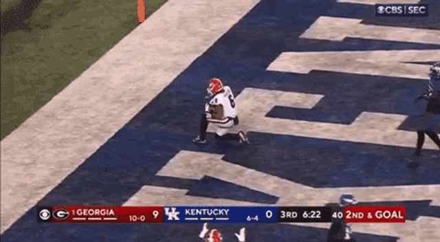 a football game between georgia and kentucky is being shown on cbs