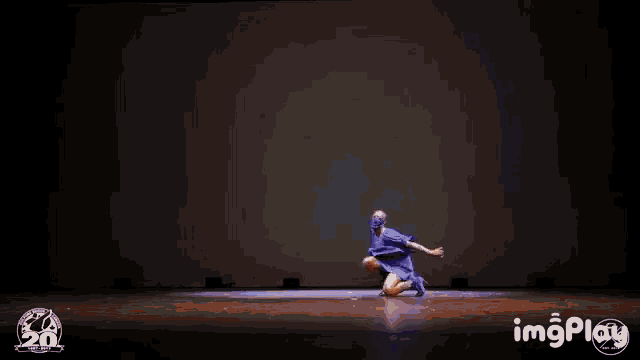 House Of Ninja Dance GIF - House Of Ninja Dance GIFs