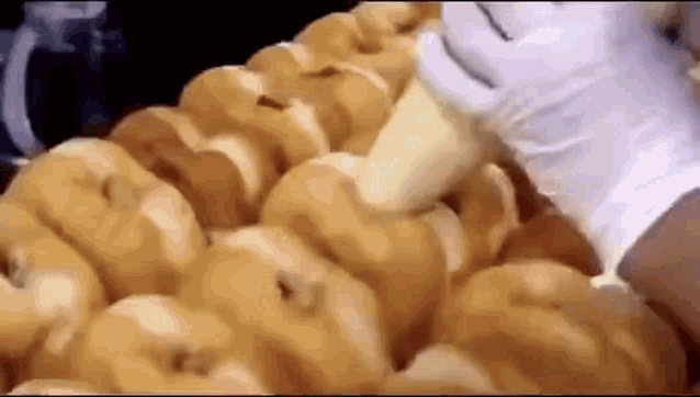 Filling Pastry GIF - Filling Pastry GIFs