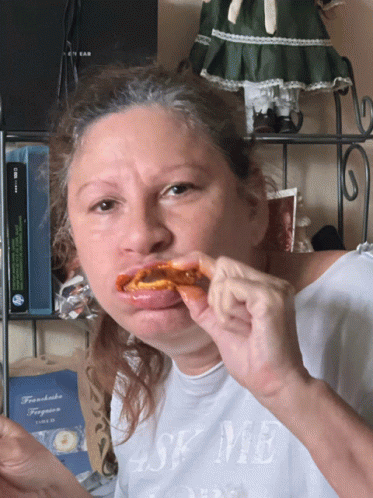 Chicken Wings GIF - Chicken Wings Eating GIFs