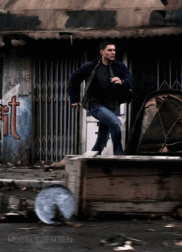 Supernatural Dean Winchester GIF - Supernatural Dean Winchester Running Away GIFs