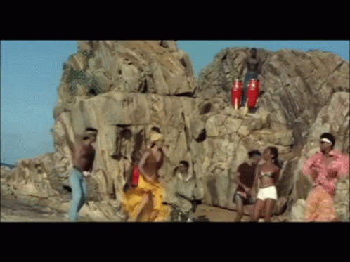 Akshay Kumar Dance Dance Moves GIF - Akshay Kumar Dance Dance Moves Dance GIFs