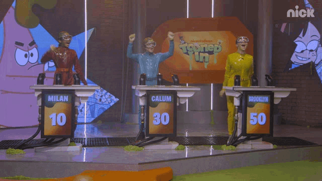 a nickelodeon show called tooned in with four players