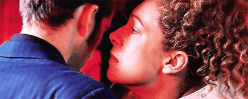 River Song Doctor Who GIF - River Song Doctor Who Thelibrary GIFs