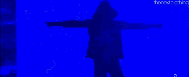 a blue background with the words " i am phenomenal "
