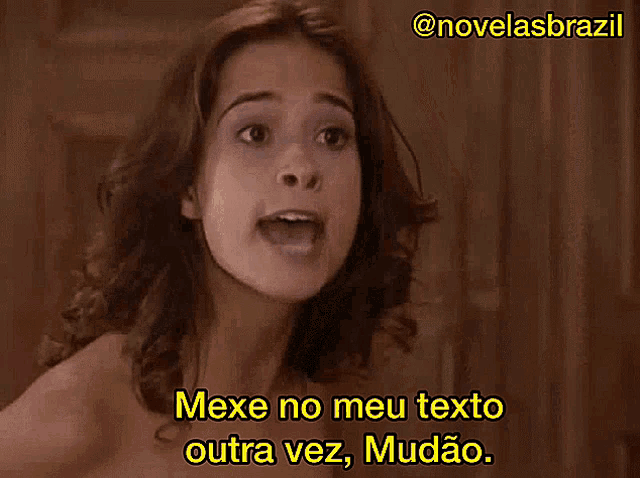 a picture of a woman with the words te boto pra atuar o cazarro canastrando com as ideologias dele