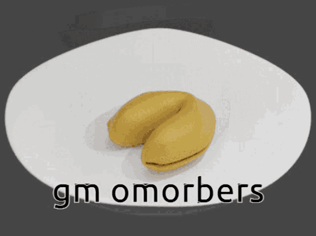 gm omorbers is written on the bottom of a picture