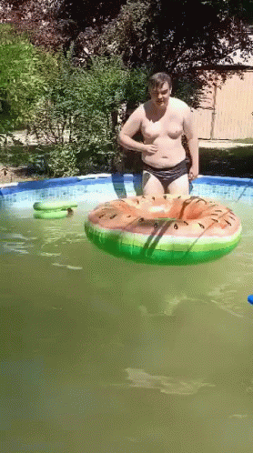 dive-in-pool.gif
