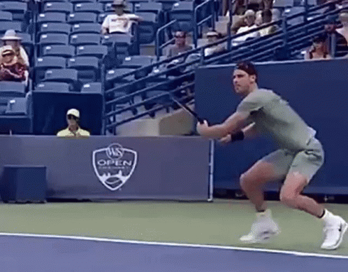 Grigor Dimitrov Squat Forehand GIF - Grigor Dimitrov Squat Forehand Tennis GIFs