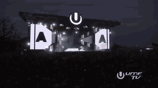 a stage with a large a on it