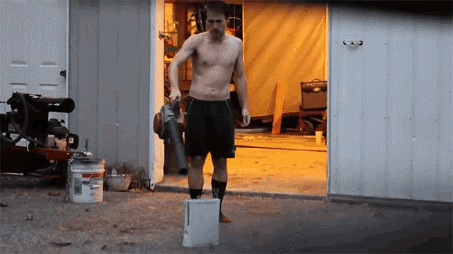 Dry Out Xbox Mcjuggernuggetsgifs GIF - Dry Out Xbox Mcjuggernuggetsgifs Leaf Blower GIFs