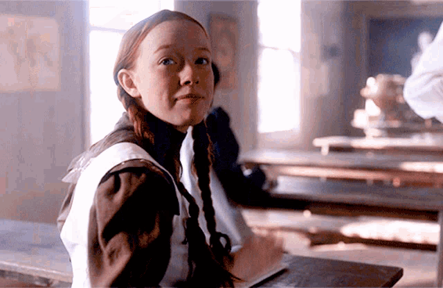 Anne With An E Amybeth Mcnulty GIF - Anne With An E Amybeth Mcnulty Anne Of Green Gables GIFs