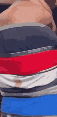 Big Ounce Big Chungus GIF - Big Ounce Big Chungus Poo Stain GIFs