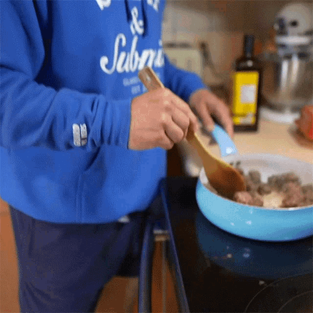 Cooking Jordan Preisinger GIF - Cooking Jordan Preisinger Jordan Teaches Jiujitsu GIFs