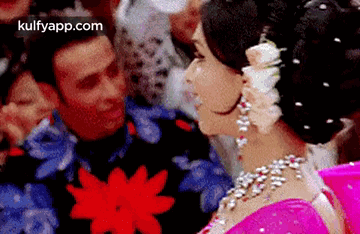 Bollywood2.Gif GIF - Bollywood2 Deepika Padukone Om Shanti-om GIFs