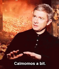 Calmomos A Bit GIF - Calmomos A Bit Martin Freeman GIFs
