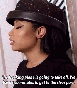 Nicki Minaj Airport GIF - Nicki Minaj Airport Plane GIFs