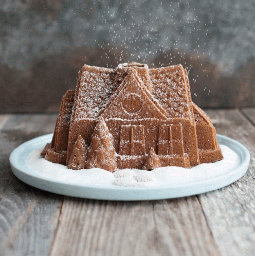 Gingerbread House Baking GIF - Gingerbread House Baking Snowing GIFs