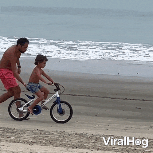 You Can Do It Viralhog GIF - You Can Do It Viralhog You Can Pedal On Your Own GIFs