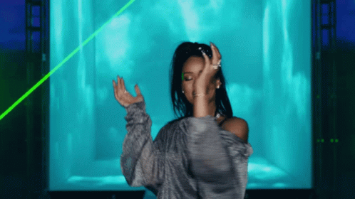 Clapping Happy Dance GIF - Clapping Happy Dance Rihanna GIFs