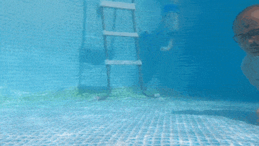Underwater Shoot Underwatermen GIF - Underwater Shoot Underwatermen Underwater Man GIFs