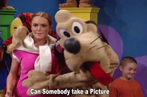 Can Somebody Take A Picture Lindsay Lohan GIF - Can Somebody Take A Picture Lindsay Lohan Pluto GIFs