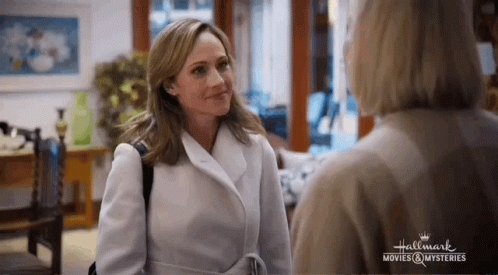 Sleuthers Nikki Deloach GIF - Sleuthers Nikki Deloach Curious Caterer GIFs
