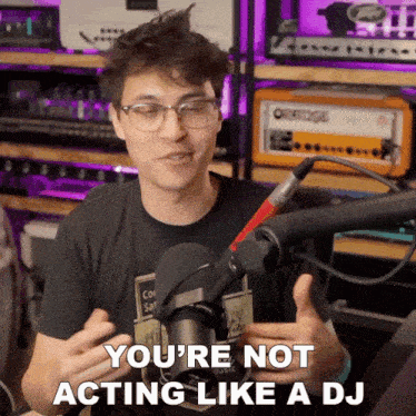You'Re Not Acting Like A Dj Agufish GIF - You'Re Not Acting Like A Dj Agufish You'Re Not Performing Like A Dj GIFs