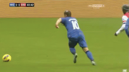 Tacle GIF - Tackle Soccer Game GIFs