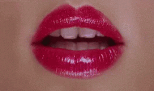 Kiss Blow Kiss GIF - Kiss Blow Kiss Red Lips GIFs