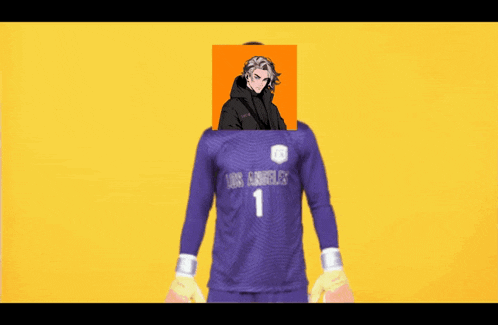a soccer player wearing a los angeles jersey with the number 1 on it